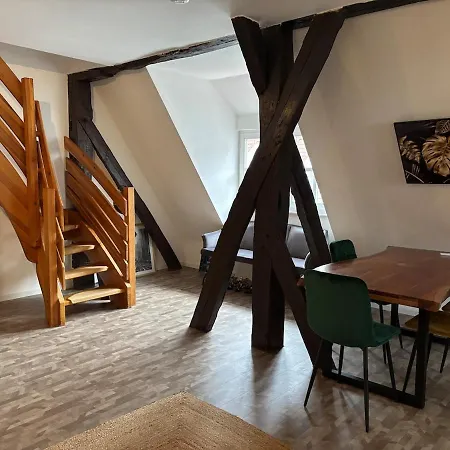 アパート Amandus-jaeger-haus Am Tor Zur Schwaebischen Alb バート・ウーラッハ